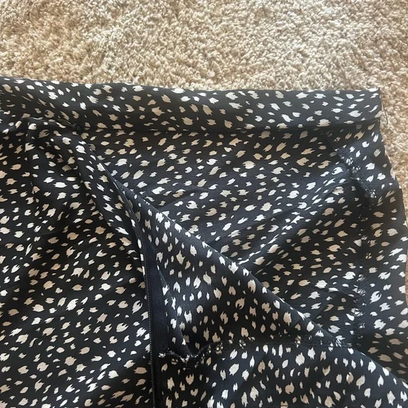 Shein Skirt - Picture 3 of 6